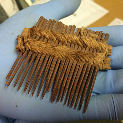 Mummy artifact - Haircomb